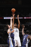 Memphis Grizzlies v San Antonio Spurs: Tim Duncan and Marc Gasol Photographic Print by D. Clarke Evans