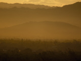 Haze Shimmering Above a Landscape Photographie par Jodi Cobb