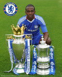 Chelsea_Kakuta-with Trophies Fotografía Chelsea_Kakuta-with Trophies Fotografía