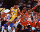 Michael Jordan & Magic Johnson 1990 Action Photographie