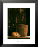 Seau en bois et orange Posters par Ray Hendershot