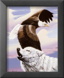Eagle in Flight with Wolf Posters par Gary Ampel