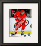 Nicklas Lidstrom Framed Photographic Print