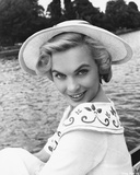 Shirley Eaton Photo