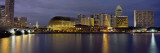 Buildings Lit Up at Night, Marina Bay, Singapore Vinilos decorativos por Panoramic Images Buildings Lit Up at Night, Marina Bay, Singapore Vinilos decorativos por Panoramic Images