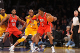 Atlanta Hawks v Los Angeles Lakers, Los Angeles, CA - February 22: Joe Johnson and Kobe Bryant Photographie par Noah Graham