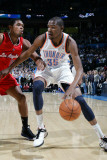 Los Angeles Clippers v Oklahoma City Thunder, Oklahoma City, OK - February 22: Kevin Durant and Rya Photographic Print by Layne Murdoch