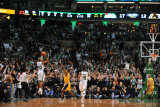 Los Angeles Lakers v Boston Celtics, Boston, MA - February 10: Ray Allen Fotografisk trykk av Brian Babineau