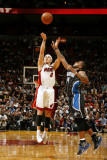 Orlando Magic v Miami Heat, Miami, FL - March 3: Mike Bibby and Jameer Nelson Photographic Print by Issac Baldizon