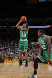 Boston Celtics v Golden State Warriors, Oakland, CA - February 22: Ray Allen Photographic Print by Rocky Widner