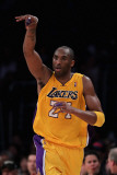 Atlanta Hawks v Los Angeles Lakers, Los Angeles, CA - February 22: Kobe Bryant Photographic Print by Jeff Gross