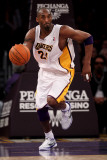 New York Knicks v Los Angeles Lakers, Los Angeles, CA - January 9: Kobe Bryant Photographic Print by Stephen Dunn