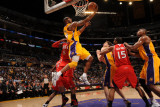Atlanta Hawks v Los Angeles Lakers, Los Angeles, CA - February 22: Kobe Bryant Photographic Print by Andrew Bernstein