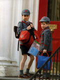 Prince William and Prince harry at their school after the easter holidays Lámina fotográfica