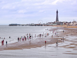 Beach with Holidaymakers and Blackpool Tower in Distance Photographie par Neil Setchfield