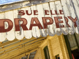 Historic Streetscape in Yackandandah Photographie par Glenn Beanland