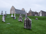 Clonmacnoise Crosses and Temples at Dawn Photographie par Holger Leue
