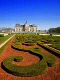Parc Du Chateau De Vaux-Le-Vicomte Fotografie-Druck von Tony Burns