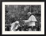 Mother Teresa Ascends the Podium to Stand Side by Side with Pope John Paul II Framed Photographic Print