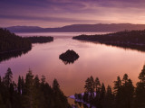 Winter Sunrise at Emerald Bay, Lake Tahoe Fotografisk tryk af Witold Skrypczak