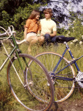 Teenagers Field Date Photographie par H. Armstrong Roberts