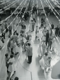 Overhead View of Couples at Prom Dancing Photographie par H. Armstrong Roberts