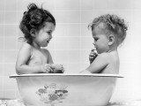 Two Baby Girls in Tub Photographic Print by H. Armstrong Roberts