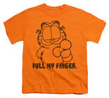 Youth: Garfield - Pull My Finger T-shirts