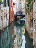 Reflections and Small Bridge of Canal of Venice, Italy Fotografie-Druck von Terry Eggers