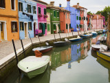 Terry Eggers - Colorful Burano City Homes Reflecting in the Canal, Italy - Fotografik Baskı