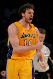 New Orleans Hornets v Los Angeles Lakers - Game Five, Los Angeles, CA - April 26: Pau Gasol Photographic Print