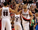 Dallas Mavericks v Portland Trail Blazers - Game Four, Portland, OR - APRIL 23: Brandon Roy and Nic Photographic Print by Jonathan Ferrey