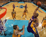 Los Angeles Lakers v New Orleans Hornets - Game Three, New Orleans, LA - APRIL 22: Kobe Bryant and  Photographic Print by Chris Graythen