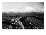 Alaska - Mt McKinley Nat'l Park View of the Mountain Poster