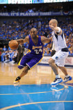 Los Angeles Lakers v Dallas Mavericks - Game Three, Dallas, TX - MAY 6: Kobe Bryant and Jason Kidd Photographic Print by Noah Graham