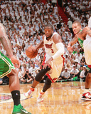Boston Celtics v Miami Heat - Game Five, Miami, FL - MAY 11: Dwyane Wade and Delonte West Photographic Print by Victor Baldizon