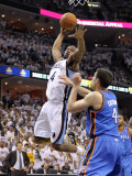 Oklahoma City Thunder v Memphis Grizzlies - Game Three, Memphis, TN - MAY 7: Sam Young and Nick Col Photographic Print by Andy Lyons