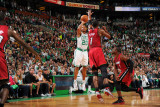 Miami Heat v Boston Celtics - Game Three, Boston, MA - MAY 7: Ray Allen, Chris Bosh and Dwyane Wade Fotografisk trykk av Brian Babineau