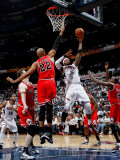 Chicago Bulls v Atlanta Hawks - Game Six, Atlanta, GA - MAY 12: Taj Gibson and Josh Smith Photographic Print by Kevin Cox