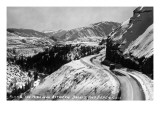 Colorado - View along Highway between Basalt and Aspen Art