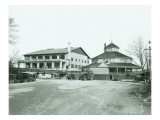 Old and New Pavillions at Point Defiance Park, Circa 1930 Giclee-trykk av Chapin Bowen Old and New Pavillions at Point Defiance Park, Circa 1930 Giclee-trykk av Chapin Bowen