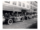 National Parks Highway Processing of Cars, 1916 Giclee Print by Asahel Curtis