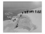 Mountain Climbers Ascending Mount Baker, 1908 Reproduction procédé giclée par Asahel Curtis