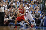 Portland Trail Blazers v Dallas Mavericks - Game One, Dallas, TX - APRIL 16: Brandon Roy and Jason Fotografisk trykk av Danny Bollinger Portland Trail Blazers v Dallas Mavericks - Game One, Dallas, TX - APRIL 16: Brandon Roy and Jason Fotografisk trykk av Danny Bollinger