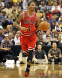 Chicago Bulls v Indiana Pacers - Game Three, Indianapolis, IN - APRIL 21: Derrick Rose Photographic Print by Andy Lyons
