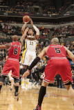 Chicago Bulls v Indiana Pacers - Game Three, Indianapolis, IN - APRIL 21: Danny Granger and Keith B Photographic Print by Ron Hoskins