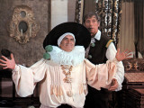 Louis de Funès and Yves Montand: La Folie Des Grandeurs, 1971 Fotografie-Druck von Marcel Dole