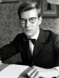 Yves Saint Laurent, Juillet 1960 Photographie par Luc Fournol
