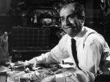 Louis de Funès (episode "Bien d'autrui ne prendras"): Le Diable et Les Dix Commandements, 1962 Fotografie-Druck von  Limot