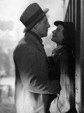 Jean Gabin and Michèle Morgan: Le Quai Des Brumes, 1938 Fotoprint Jean Gabin and Michèle Morgan: Le Quai Des Brumes, 1938 Fotoprint